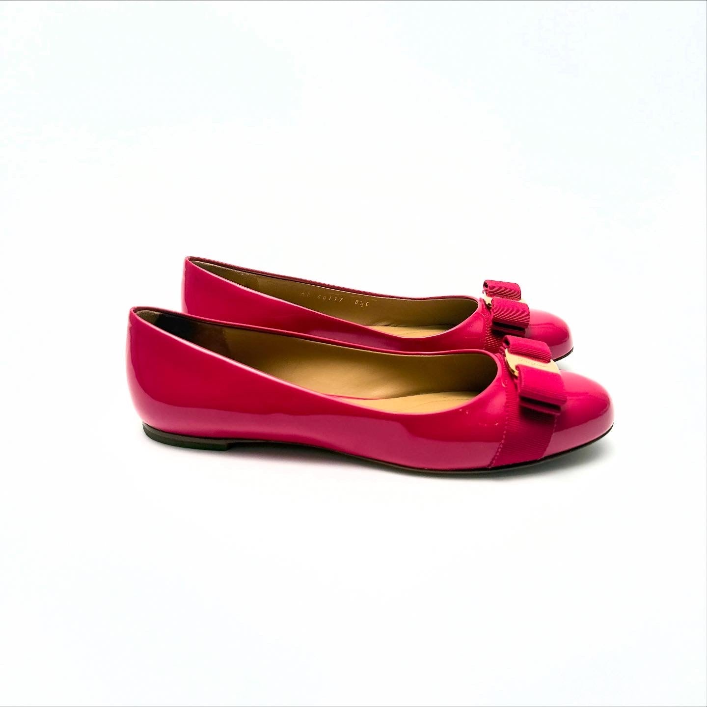 Ferragamo Varina Flats Sz 8.5