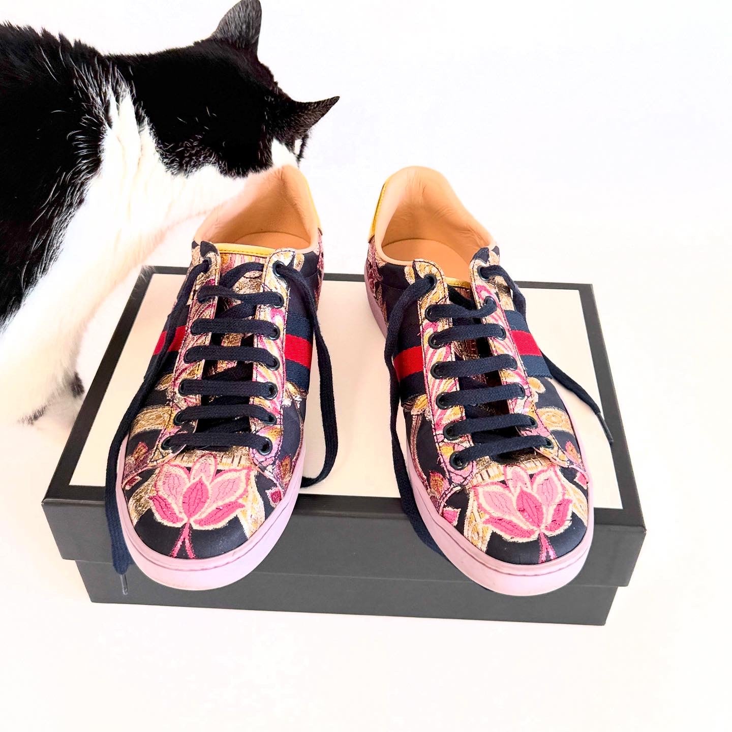 Gucci Brocade Sneakers Sz 38.5