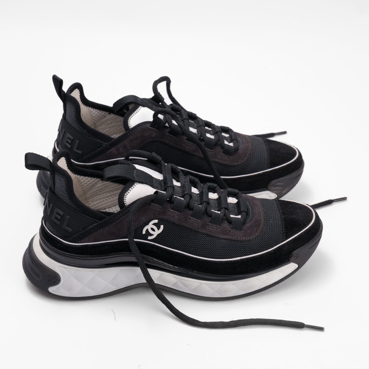 Chanel Sneakers Sz 38