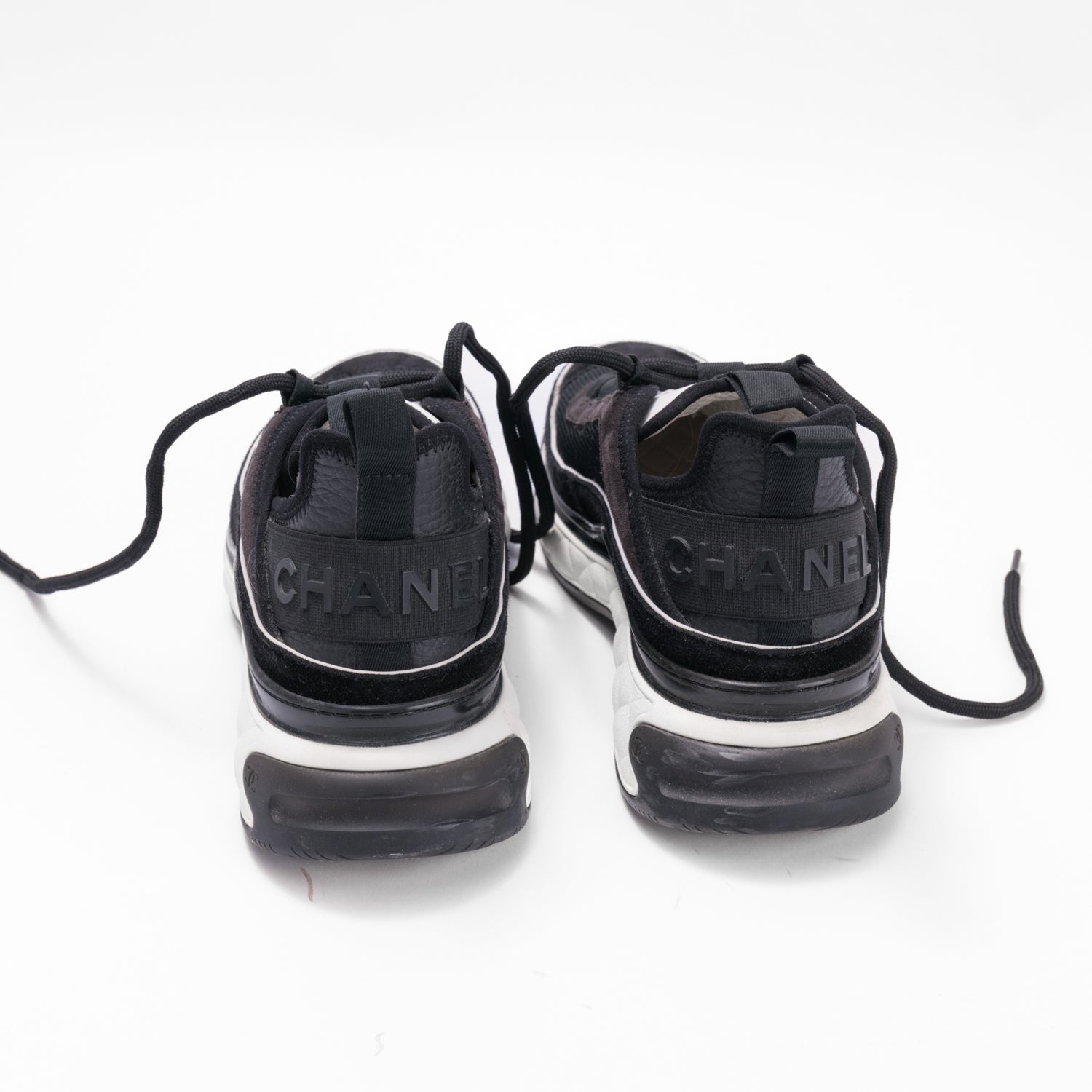 Chanel Sneakers Sz 38