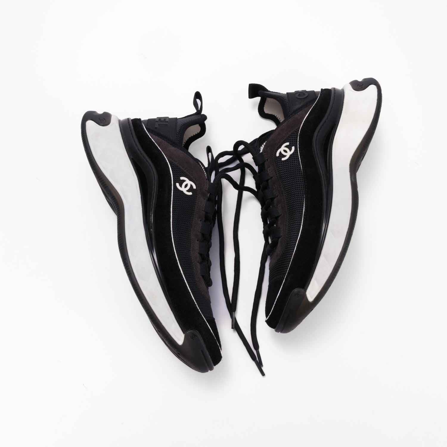 Chanel Sneakers Sz 38
