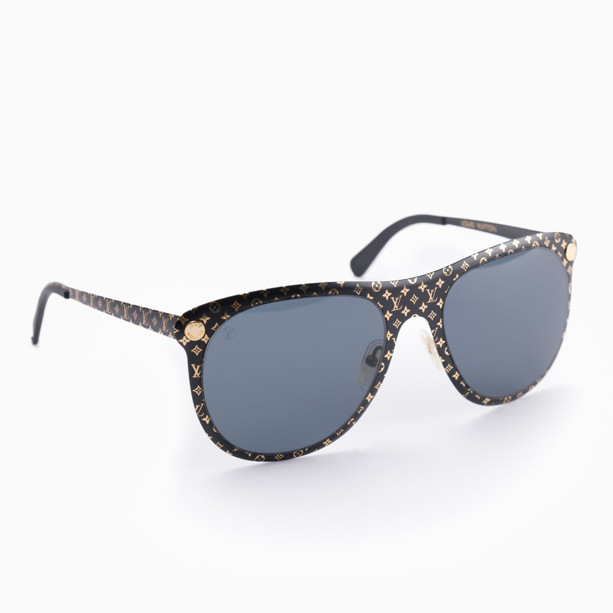 Louis Vuitton Sunnies