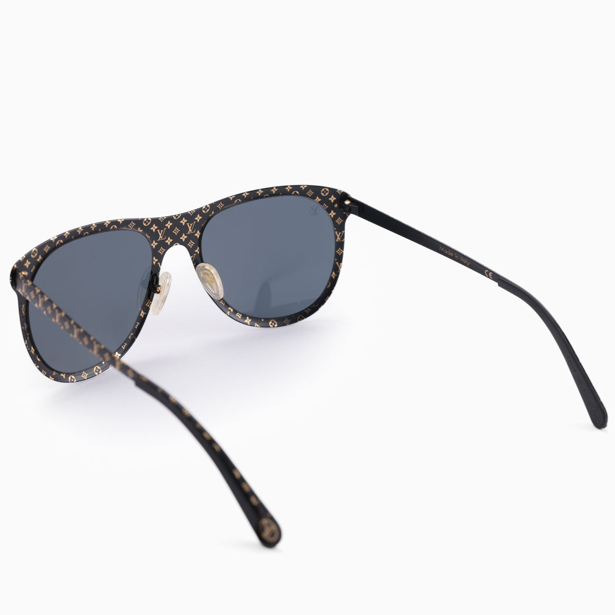 Louis Vuitton Sunnies