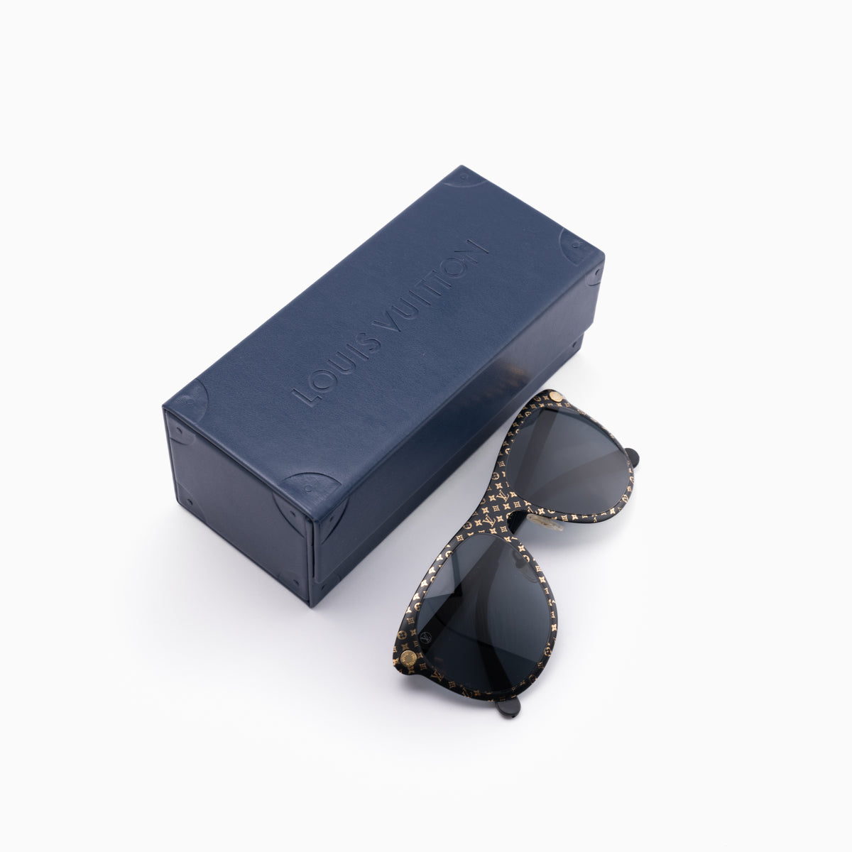 Louis Vuitton Sunnies