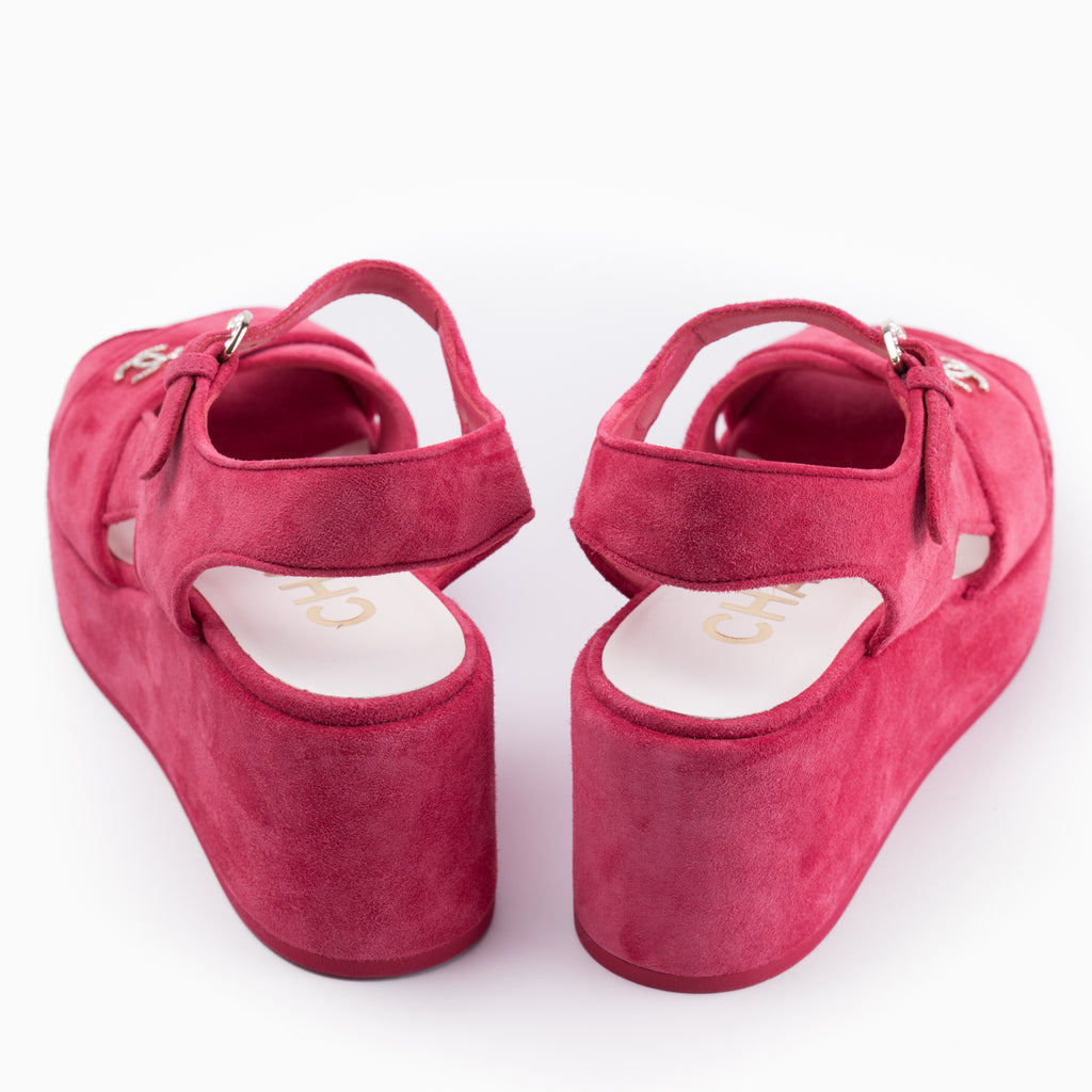 Chanel Sandals Sz 39