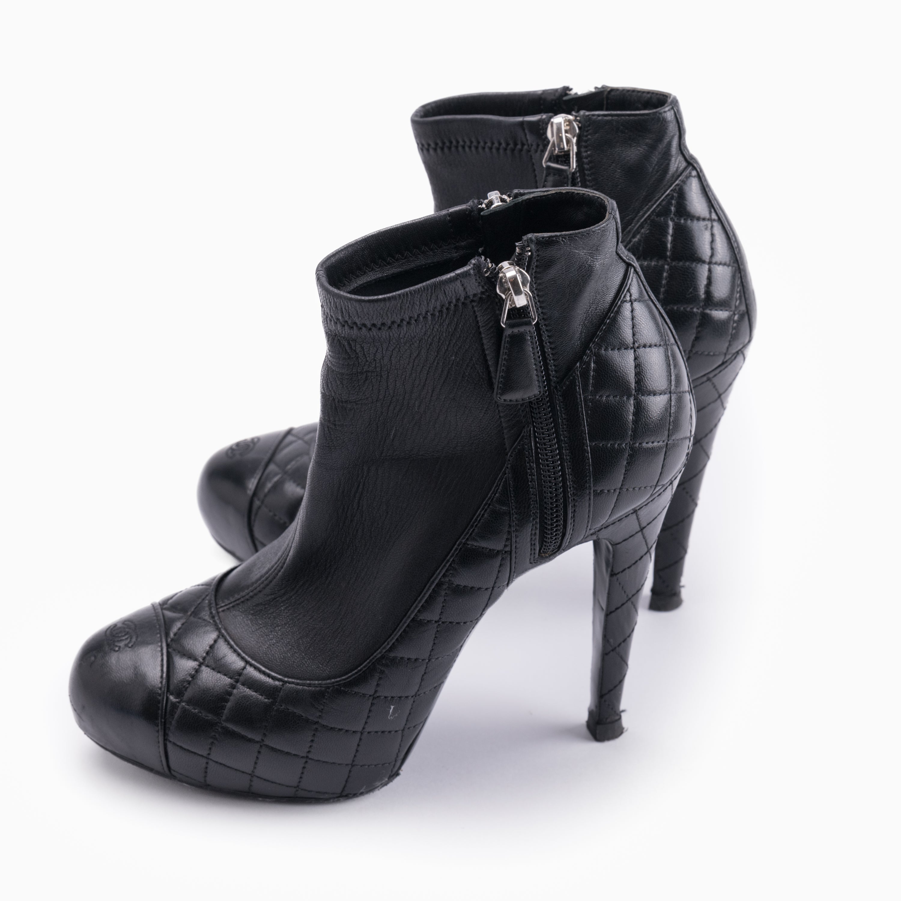 Chanel Ankle Boots Sz 39