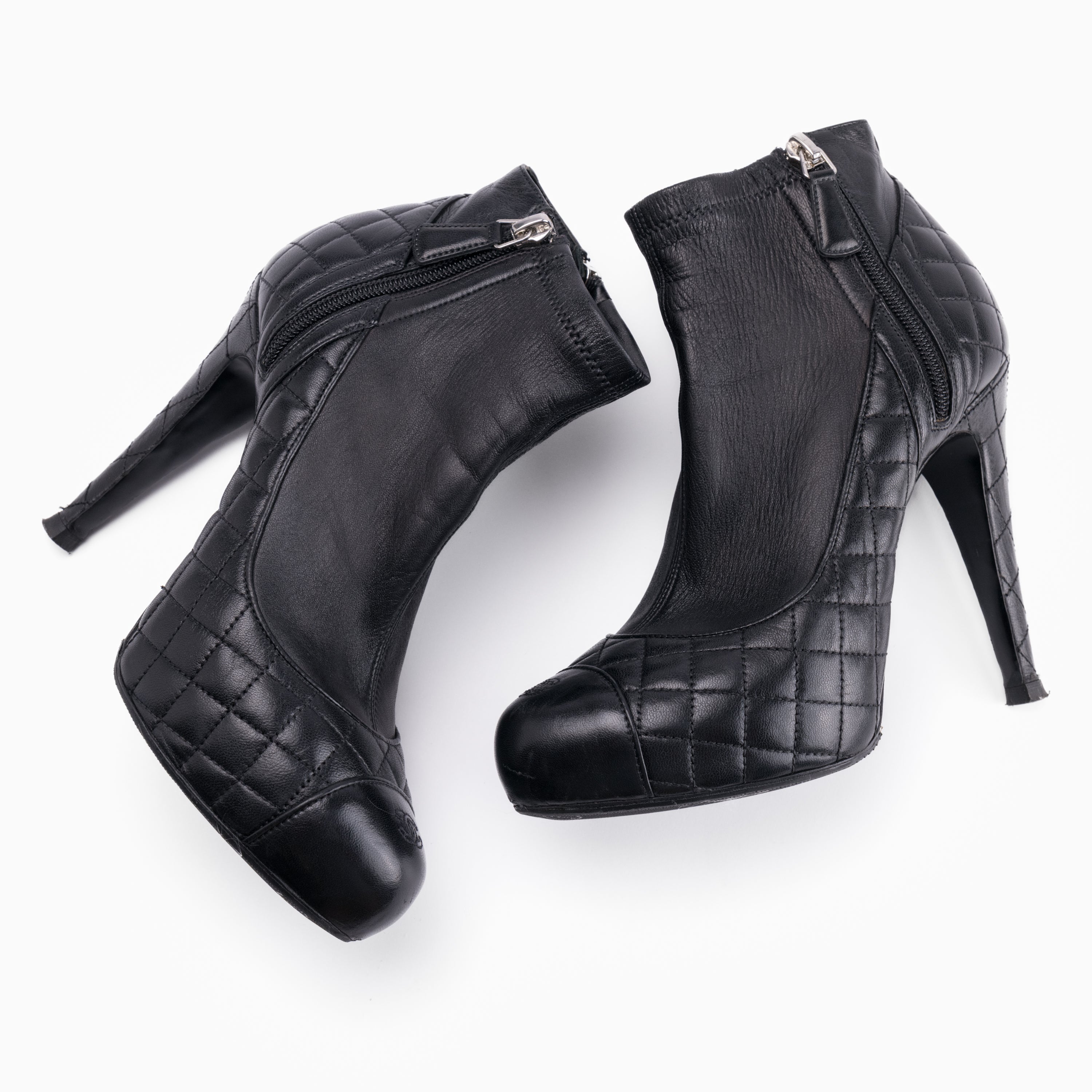 Chanel Ankle Boots Sz 39