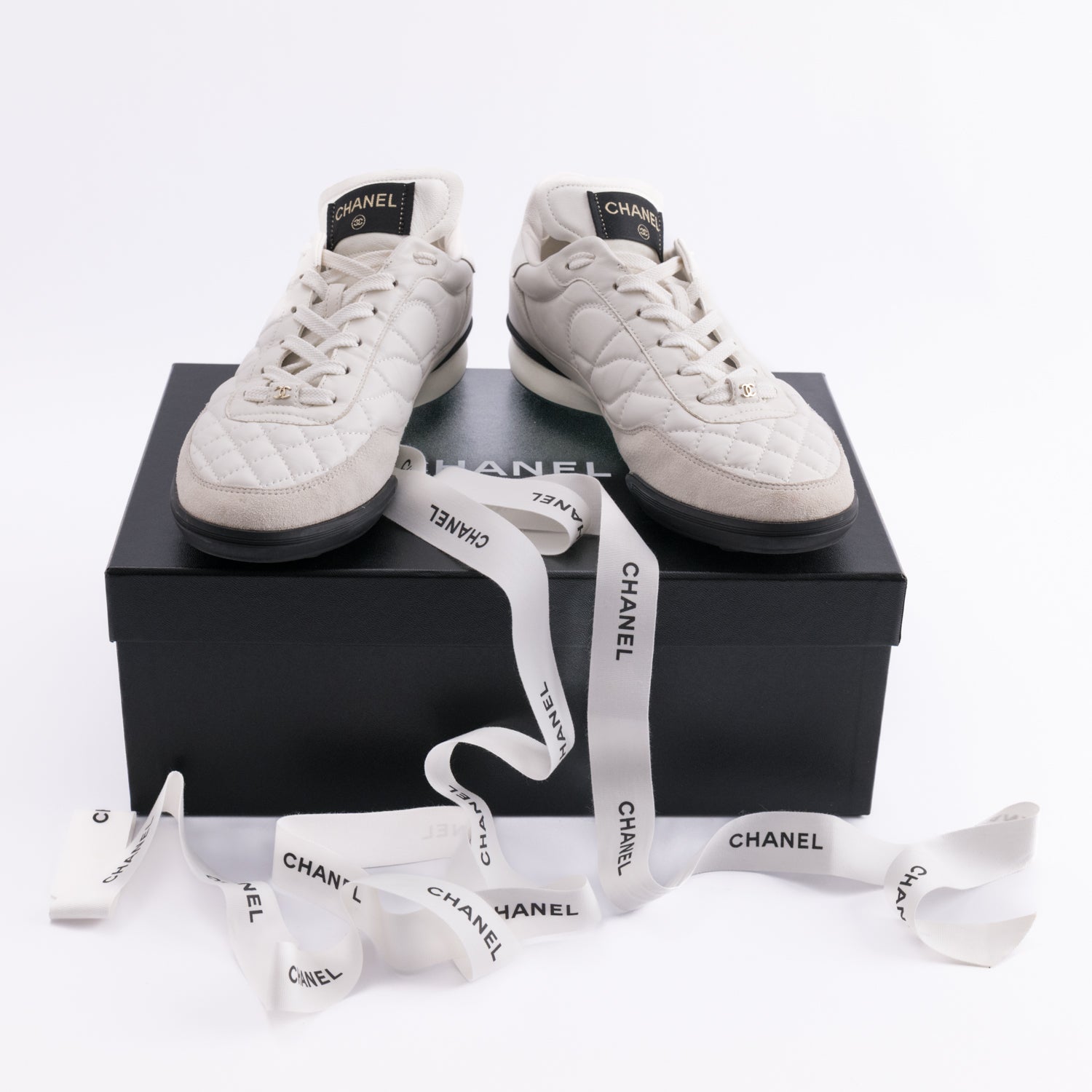 Chanel Sneakers Sz 38