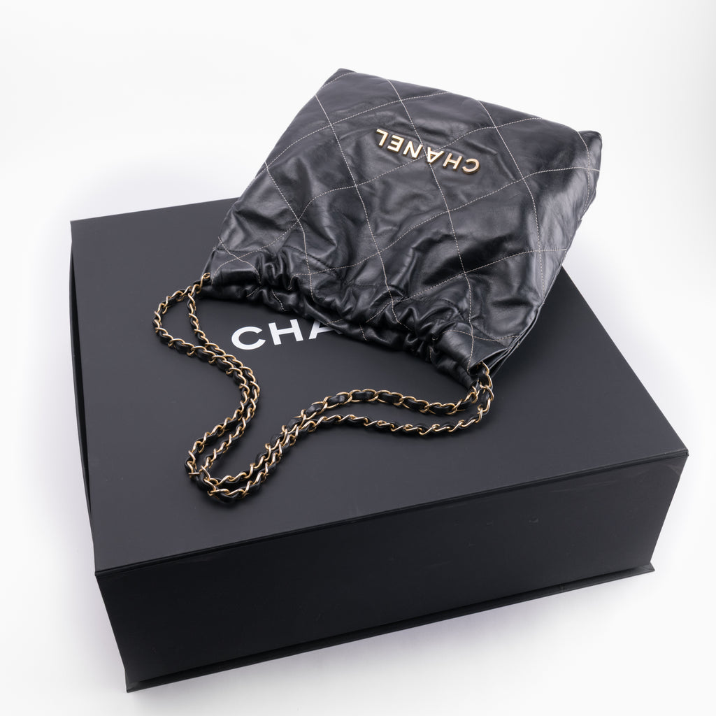 Chanel 22 Bag
