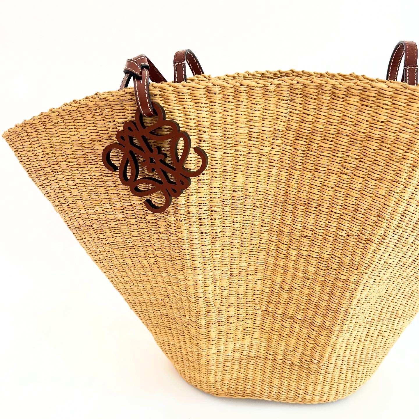 Loewe Shell Basket