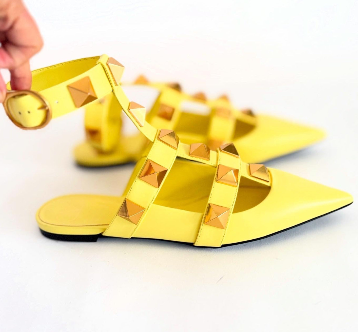 Valentino Roman Stud Sandals Sz 40.5