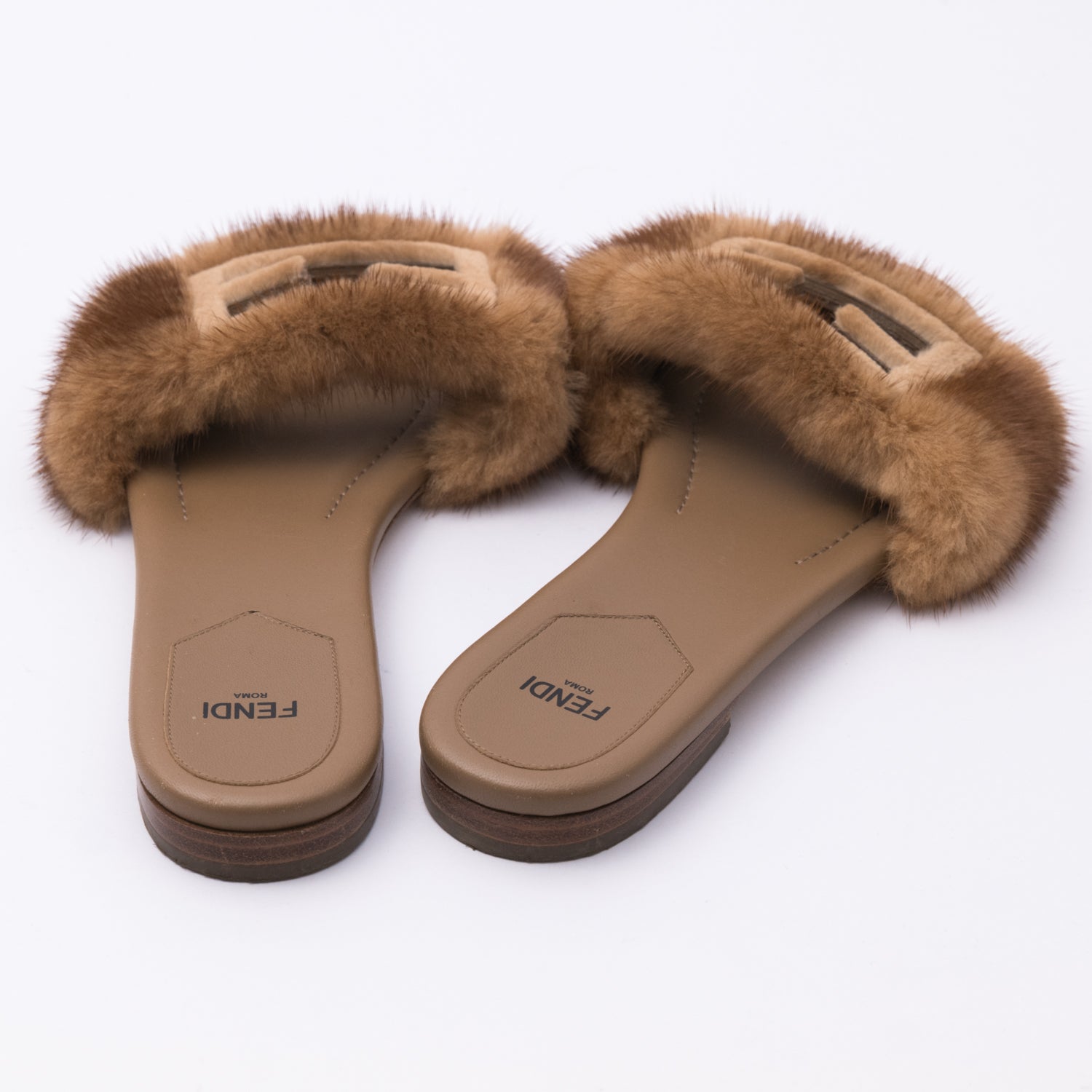 Fendi Baguette Slides Sz 38