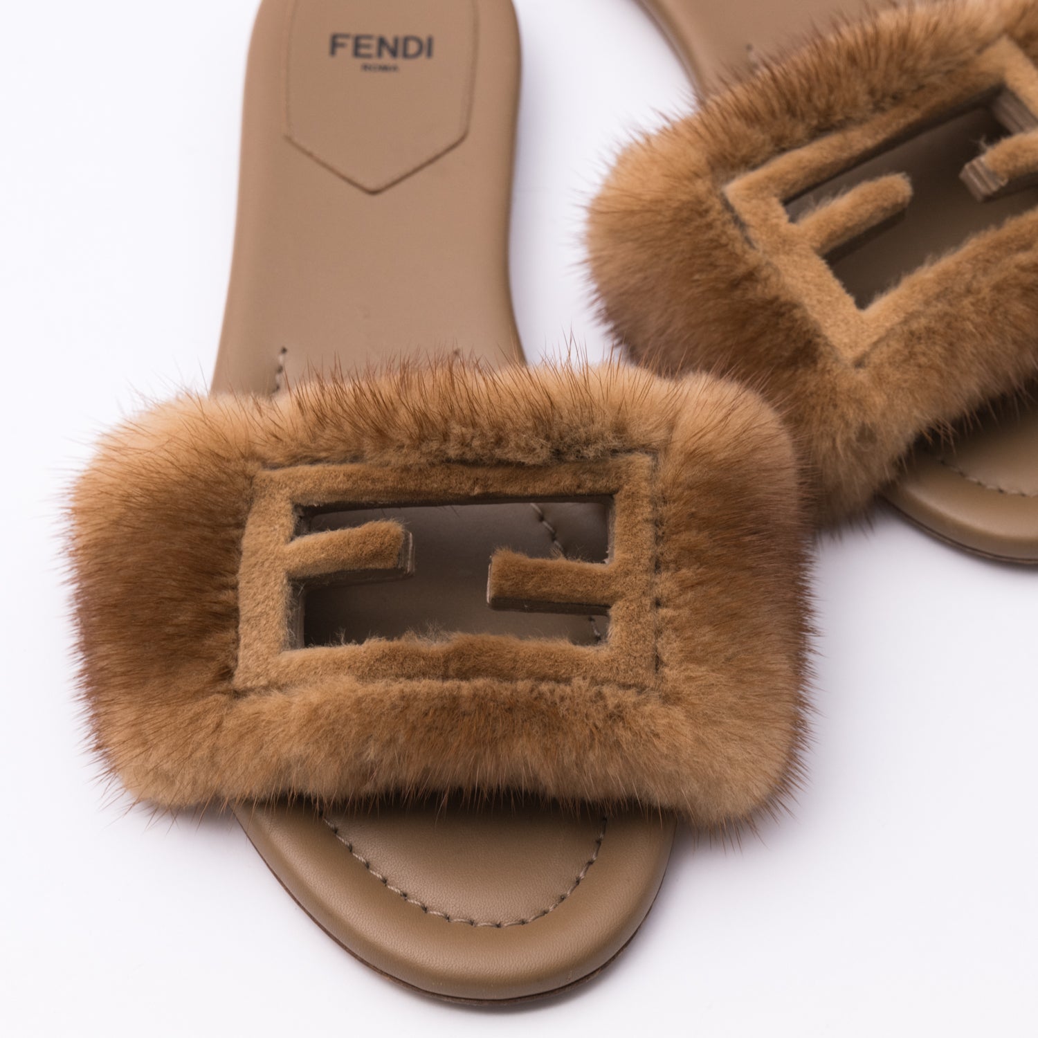 Fendi Baguette Slides Sz 38