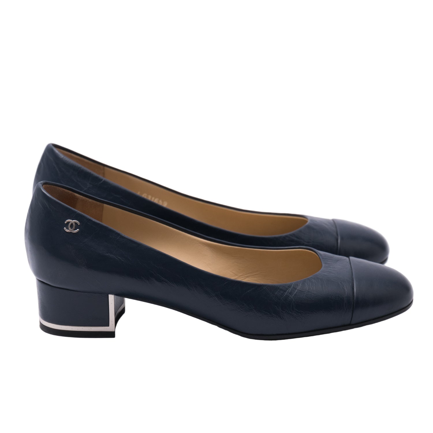 Chanel Classic Pumps Sz 39