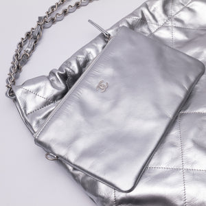 Chanel 22 Bag