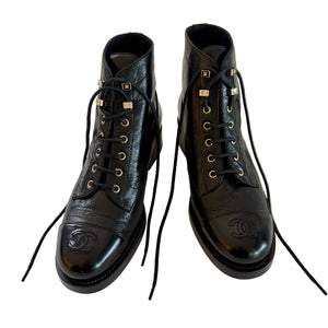 Chanel Black Leather Boots Sz 41